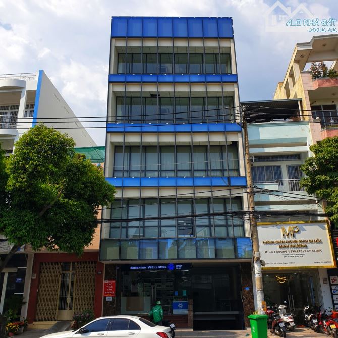 Bán Building MT TRẦN HƯNG ĐẠO, Q.5 - DT: 8.3 x 20m, 6 Tầng - HĐT 180 Triệu - Giá 57 Tỷ