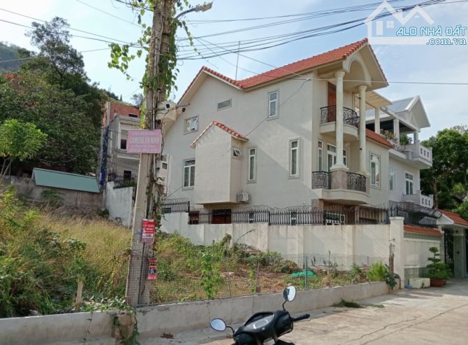 Đất biệt thự khu An Bình Phường 1 Vũng Tàu , cách biển 300m , 360m2 giá 17.5 tỷ 2 mặt tiền - 1