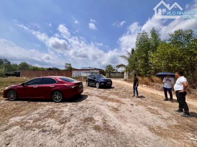 ✨ Ngang 22 dài 46 (Tổng: 1.000m2) QH: ĐẤT Ở 100%, 1/ đường Hùng Vương cách 50m - 4,5Tr/ m2 - 1