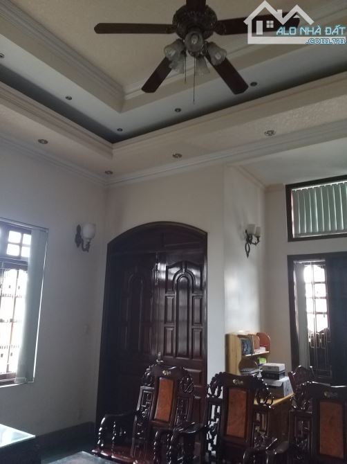 Bán biệt thự đường 8 phường Linh Chiểu TP Thủ Đức gần vincom giá 35 tỷ - 3