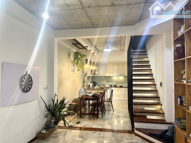 Nhà đẹp khu VIP 918, sân gôn Long Biên, 50 m2, vỉa hè ô tô tránh, chỉ 11.9 tỷ. - 5