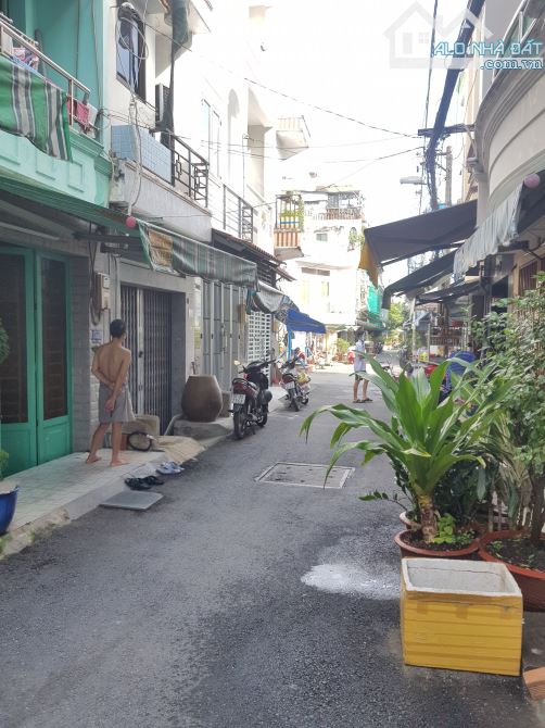 Khu dân cư Bình Phú 2, p.10 quận 6: 3x7m, 1 lầu - 1