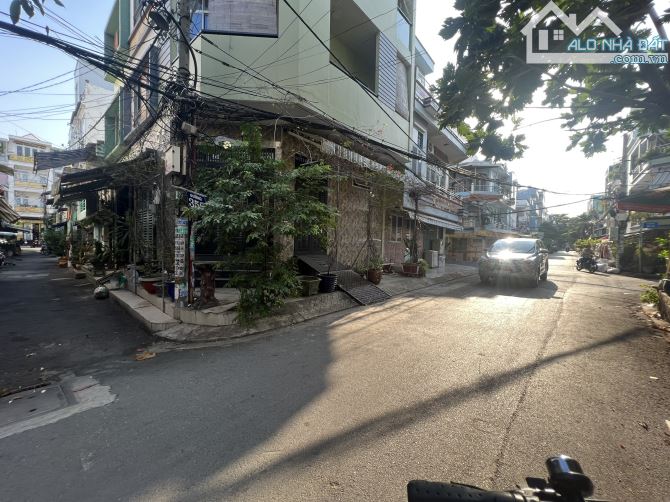 Khu dân cư Bình Phú 2, p.10 quận 6: 3x7m, 1 lầu - 4