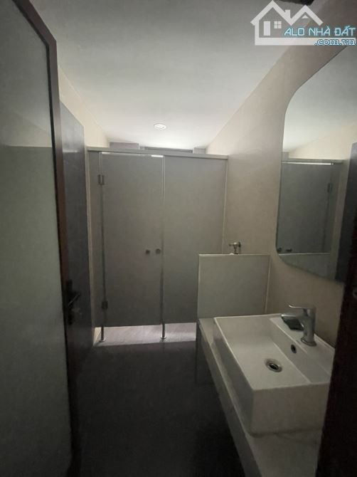 Cần bán nhà ngõ 445 Lạc Long Quân-Phường Xuân La-Tây Hồ-Hà Nội 88m2x6T, gara ôtô, 18.3 tỷ - 5