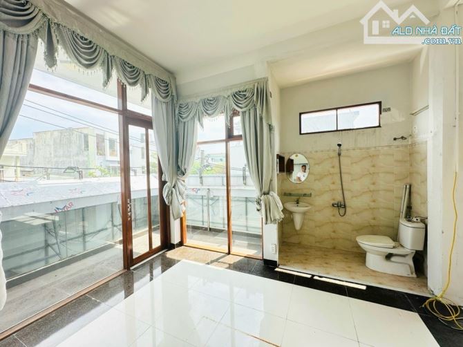 VỊ TRÍ VIP THANH KHÊ - LÔ GÓC KINH DOANH HÀ HUY TẬP - 3 TẦNG DT 110M2 - MẶT TIỀN DÀI 20M - - 2