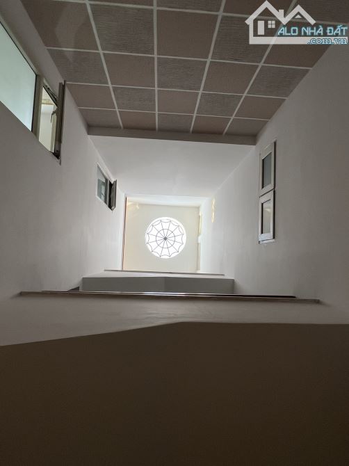 Bán Nhà 5 Tấm, 5x21m ( Sàn 310.1m2) Đường 12m Đặng Thùy Trâm - Đại Học Văn Lang Hoàn Công - 4