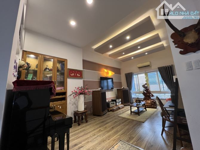 Bán Nhà 5 Tấm, 5x21m ( Sàn 310.1m2) Đường 12m Đặng Thùy Trâm - Đại Học Văn Lang Hoàn Công - 5