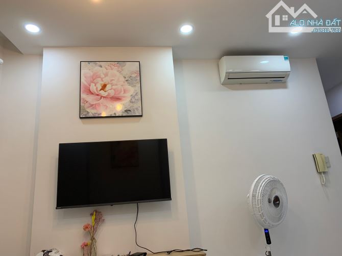 Cho Thuê căn hộ Summer Square , 2 Phòng Ngủ  ,63m2 , Full Nội Thất  Giá : 10.5 triệu /th - 6