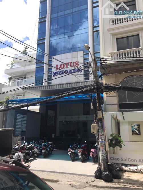 Ngộp Bank Bán Building VP Mặt tiền Cửu Long,P.2 , (Dt:9,1X30m)- hầm +8 tầng