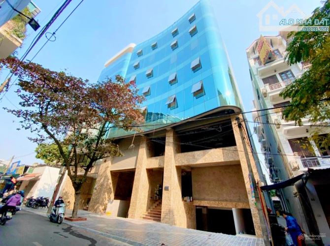 Bán building 9 tầng mặt phố Nguyễn Thị ĐỊnh, Lô góc, 420m2, MT 16m, 190 tỷ