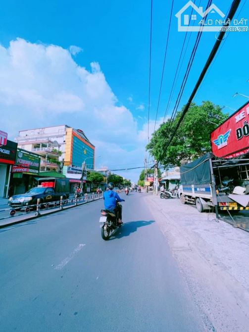 Bán nhà mặt tiền đường Nguyễn Ái Quốc 156m2 Giá rẻ nhất cung đường Phường Hố Nai . - 2