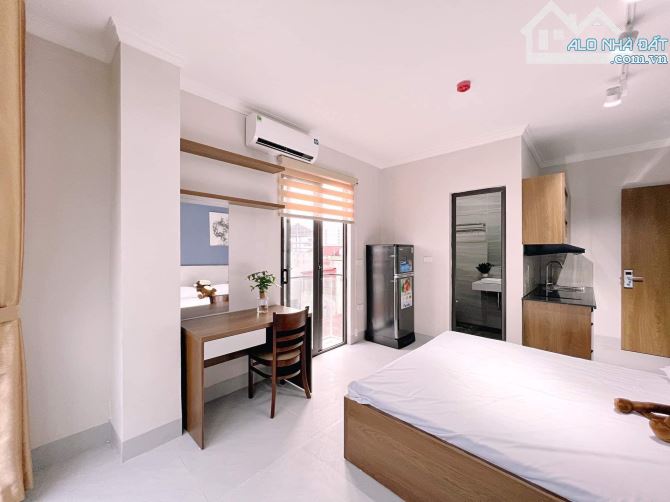 Toà Apartment Cầu Giấy 2 mặt thoáng, ngõ đẹp, 110m*7T, 30P kk full đồ, dòng tiền 8.5%/ năm - 5