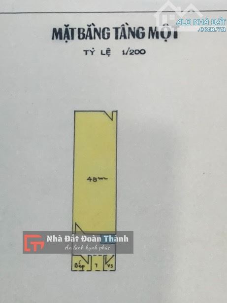 Nhà mặt đường Lê Lợi lô góc vỉa hè rộng thênh thang