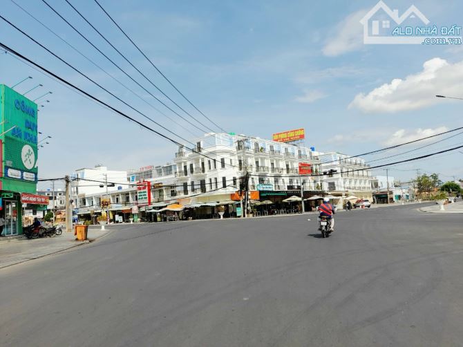 122m2 đất thổ đường nhựa nguyễn minh châu, Tân Trụ, 550tr