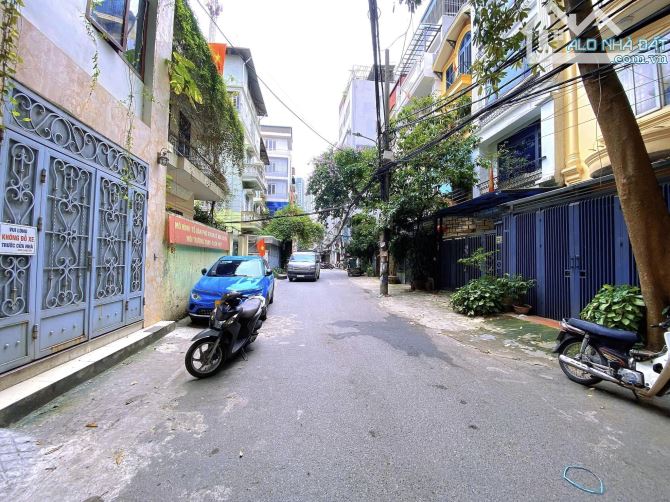 Bán nhà ngõ 84 Ngọc Khánh, Ba Đình, ô tô tránh, kinh doanh, giá 15.2 tỷ
