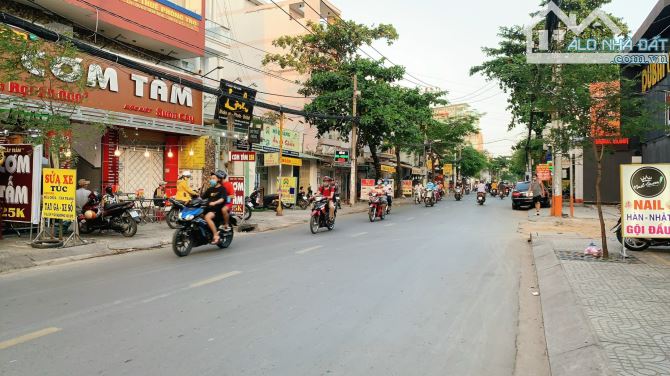 Bán căn hộ dịch vụ cao cấp MT Nguyễn Văn Khối f9 - 1