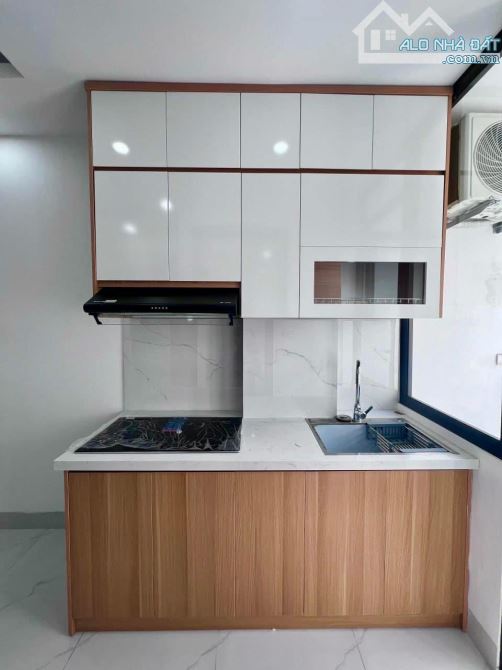 Toà CHDV Trần Thái Tông, Thu 90 Tr/tháng, 16 Phòng, ô tô, 70m2*7 T, 11,2 Tỷ, Ngõ Thông KD - 1