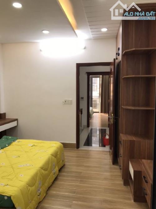 GẤP BÁN TRONG MỘT TUẦN. NHÀ 68M2 - 4 TẦNG. BÀNH VĂN TRÂN. TÂN BÌNH. CHỈ 8,99 TỶ. - 1