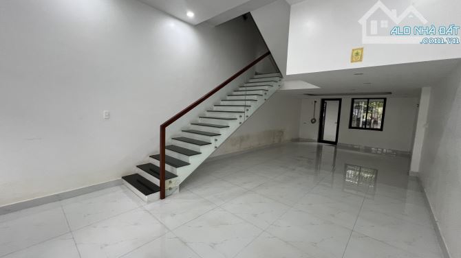 💥💥 Cho thuê nhà 3 tầng An Cựu City  làm văn phòng phù hợp💥💥💥  🍁 Diện tích sàn 210m2 - 2
