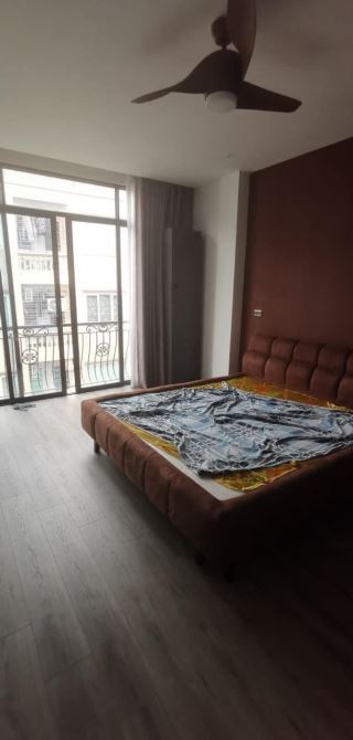 Tái Định Cư Mới gần Hồ Tùng Mậu, 60m2, 5 Tầng Mới Tinh, Nội Thất Sịn, Cây Xanh, Vỉa hè 4m - 6