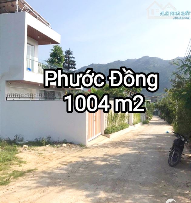 "Bán đất Phước Đồng, Nha Trang gần đường Thái Khang (cách 140m). Đường ô tô 4m.   - Khu dâ