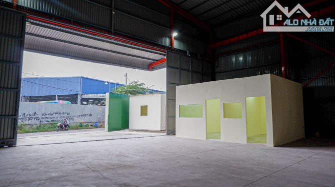 Bán xưởng 1700m2 Quốc lộ 1A,An Phú Đông Q12.