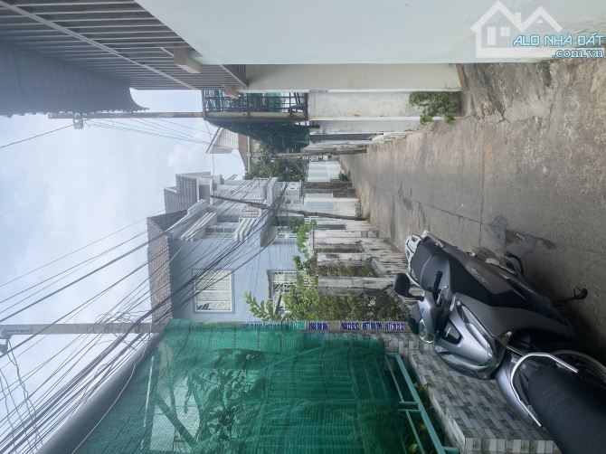 Bán căn nhà cấp 4-  KP4-Phường Phú Thuỷ - Phan Thiết - Vị trí :Hẻm 173 Thủ Khoa Huân - 1