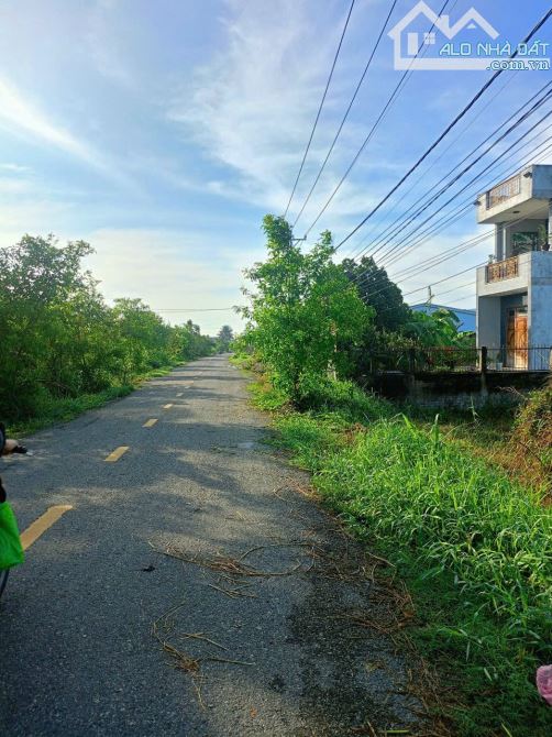 1 công đất Mt đường Nguyễn Văn Khánh, cách chợ P7, TP Tân An 500 m - 2