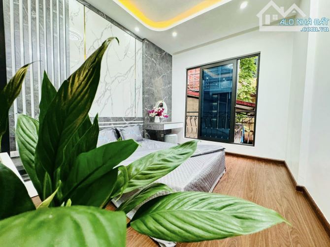 BÁN NHÀ HOÀNG HOA THÁM BA ĐÌNH 30m2 5T MT 3.5m GIÁ 4.9 TỶ FULL NỘI THẤT KINH DOANH - 3