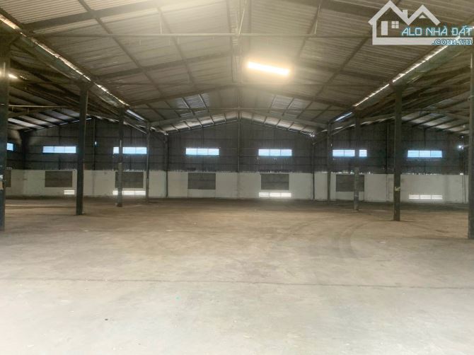 Cho thuê kho xưởng 700m2, 1000m2, 3000m2, 5000m2, 11.000m2 trong KCN Sóng Thần 1, có PCCC