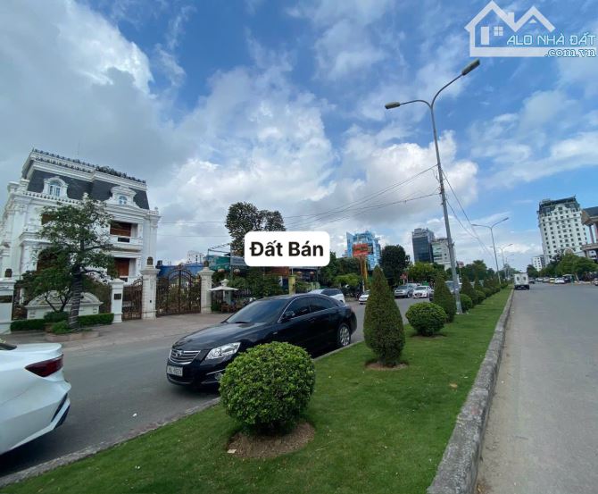 🍀Bán lô duy nhất gần 500m2 mặt đường 40m tuyến 2 Lê Hồng Phong