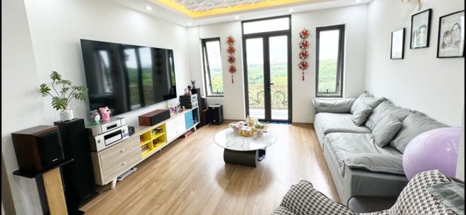 BÁN NHÀ MẶT PHỐ CỔ LINH 82.4m2, 7TẦNG, GIÁ 28.8 TỶ, VỈA HÈ, THANG MÁY, KINH DOANH KHỦNG - 1