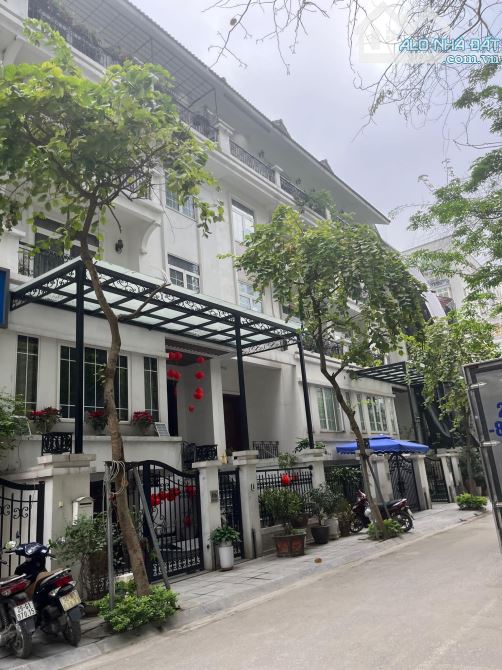 Bán gấp liền kề 98m2 201 Nguyễn Tuân - Thanh Xuân. Mt 7.5m xây 5 Tầng 1 Hầm, giá 43.9 tỷ . - 2