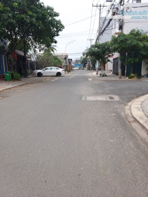 Bán đát hẻm xe hơi đường Nguyễn Duy Trinh phường Phú Hữu Tp Thủ Đức giá 4,9 tỷ - 3