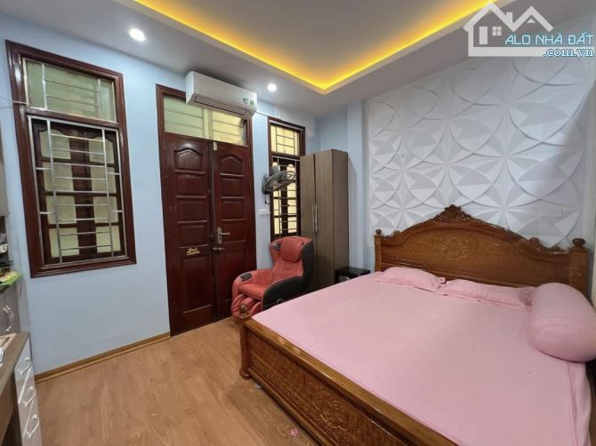 Hơn 7 Tỷ, Siêu Vip KĐT Bắc Linh Đàm, An Sinh Đẳng Cấp.40m x 5 tầng. - 3