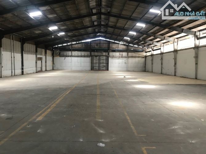 Cho thuê kho xưởng 700m2, 1000m2, 3000m2, 5000m2, 11.000m2 trong KCN Sóng Thần 1, có PCCC - 4