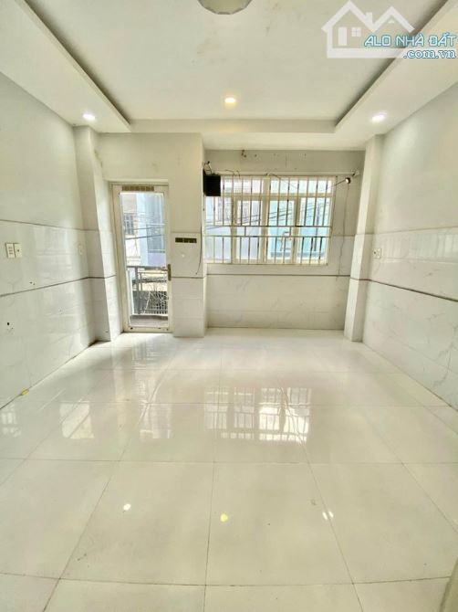 Nhà mới bán gấp HXH Nguyễn Thị Tần, P2, Q8 - DT 62.4m2 - 2tỷ160 - SHR - 4