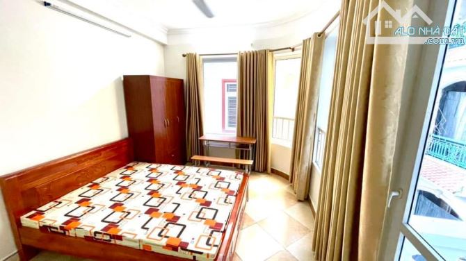 Bán nhà 50m2 ngõ ô tô tránh ở Giáp Bát, nội thất cao cấp, 2 mặt thoáng - 4
