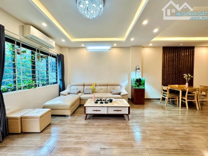 Mặt phố Vũ Tông Phan, Thanh Xuân, 50m2, giá: 25.6 tỷ, 7 tầng, mt: 4.4m, cho thuê 45 triệu/ - 5