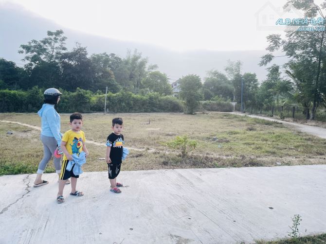 ĐẤT HUYỆN TƯ NGHĨA -LÔ GÓC 160M2 ( Full Đất ở )