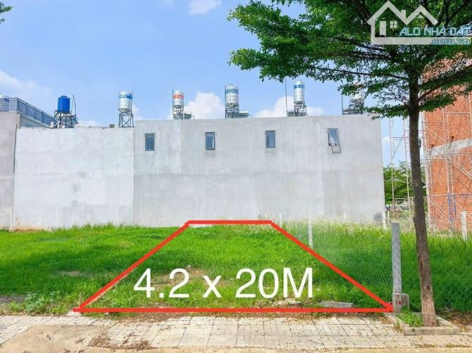 BÁN GẤP LÔ ĐẤT 84M2 ,GẦN KHU DU LỊCH BỬU LONG,GIÁ CHỈ 1,55 TỶ