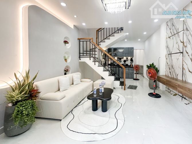 Bán nhà đẹp lung linh Nơ Trang Long, P7, 36m2, 4.85 Tỷ