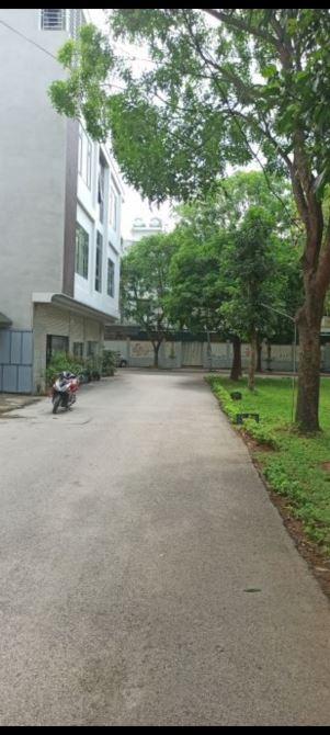 Cần bán lô đất hiếm khu 1 KĐT Bình Minh view khuôn viên, Phường Đông Hương, Thanh Hóa 80m2 - 4