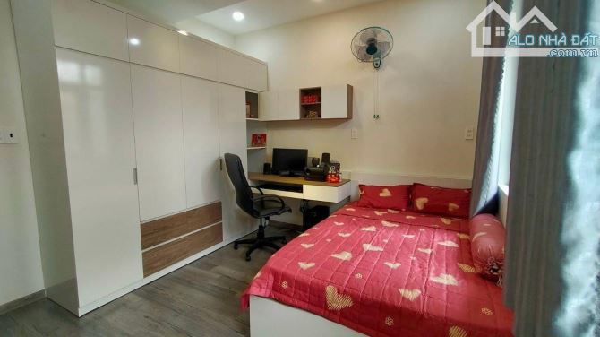 Nhà nhỏ xinh hẻm thông Cư Xá Phú Lâm A 20m2, 3PN khu an ninh đồng bộ - 1