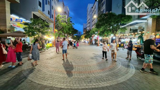 Hàng Hiếm! Mặt Phố Mỹ Đa Đông 12 - Cạnh Võ Nguyên Giáp - 330m2 - Biển Mỹ Khê 100m - Giá 7x - 2