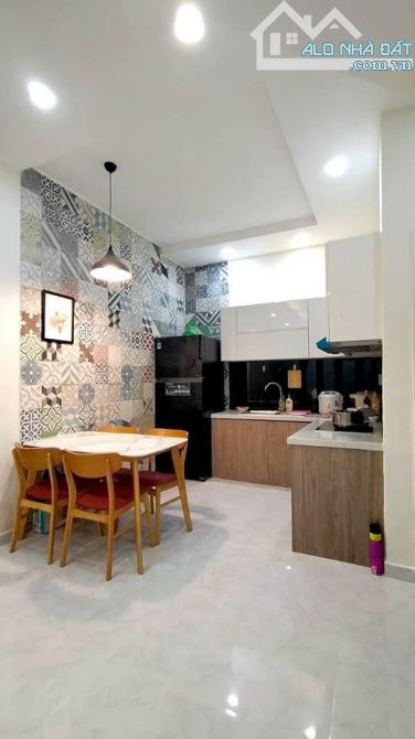 Nhà nhỏ xinh hẻm thông Cư Xá Phú Lâm A 20m2, 3PN khu an ninh đồng bộ - 2
