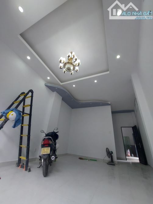 Nhà hẻm xe hơi Âu Cơ, 68m², có 9 phòng cho thuê, 4 tầng, giá 7.1 tỷ - 3