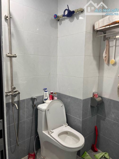 Bán Toà có Thang máy, Hồ Tùng Mậu, Cầu Diễn, Nam Từ Liêm. Gần Đại học. 111m2. Giá: 36,8 Tỷ - 4