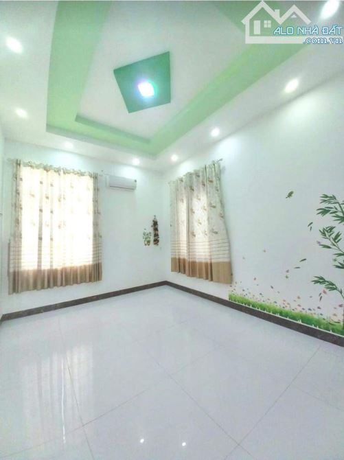 BÁN NHÀ 3PN 484M2 THỔ CƯ 100%, GẦN CHỢ TÚ ĐIỀN, TP BẾN TRE, XE HƠI TỚI NHÀ - 4