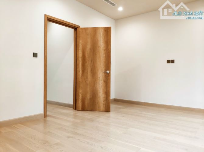 Siêu phẩm bán căn góc hàng ngoại giao mặt đại lộ hoàng mai The manor DT:99M2 5T 38 Tỷ - 9